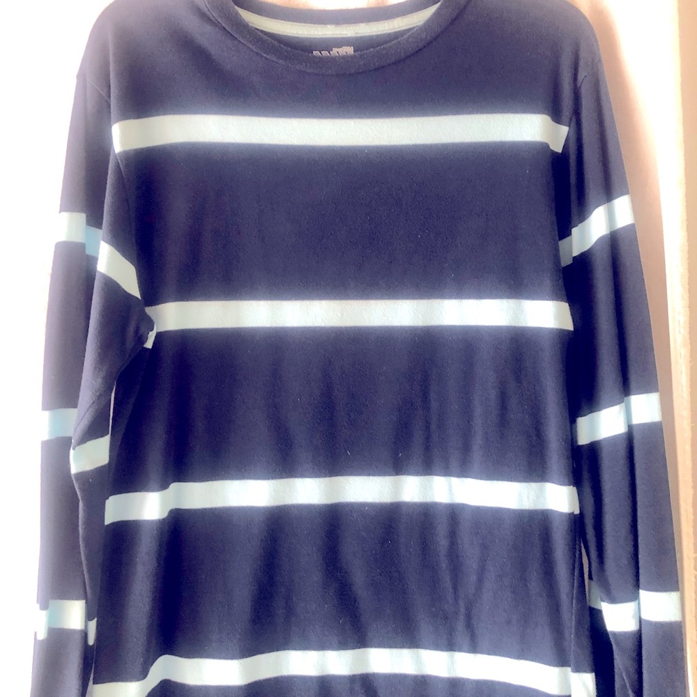Old Navy Size XL long sleeve